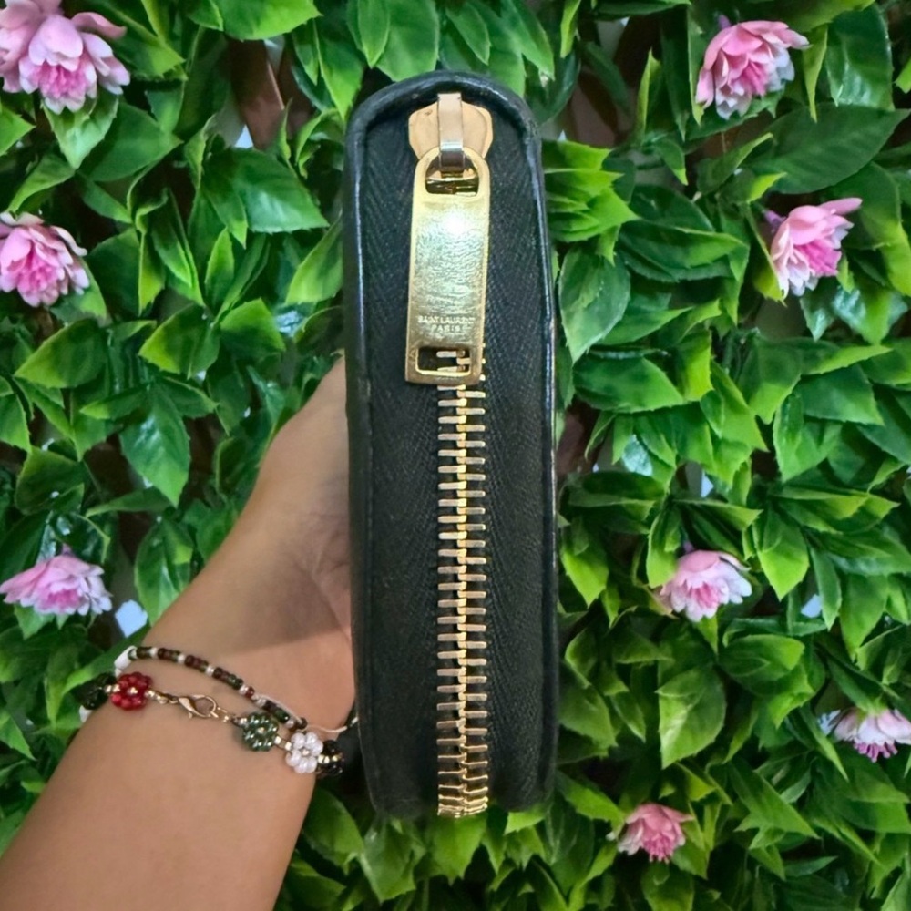 Saint Laurent Green YSL Monogram Leather Wallet - Picture 6 of 10